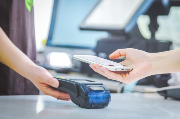 Transaction with a card reader